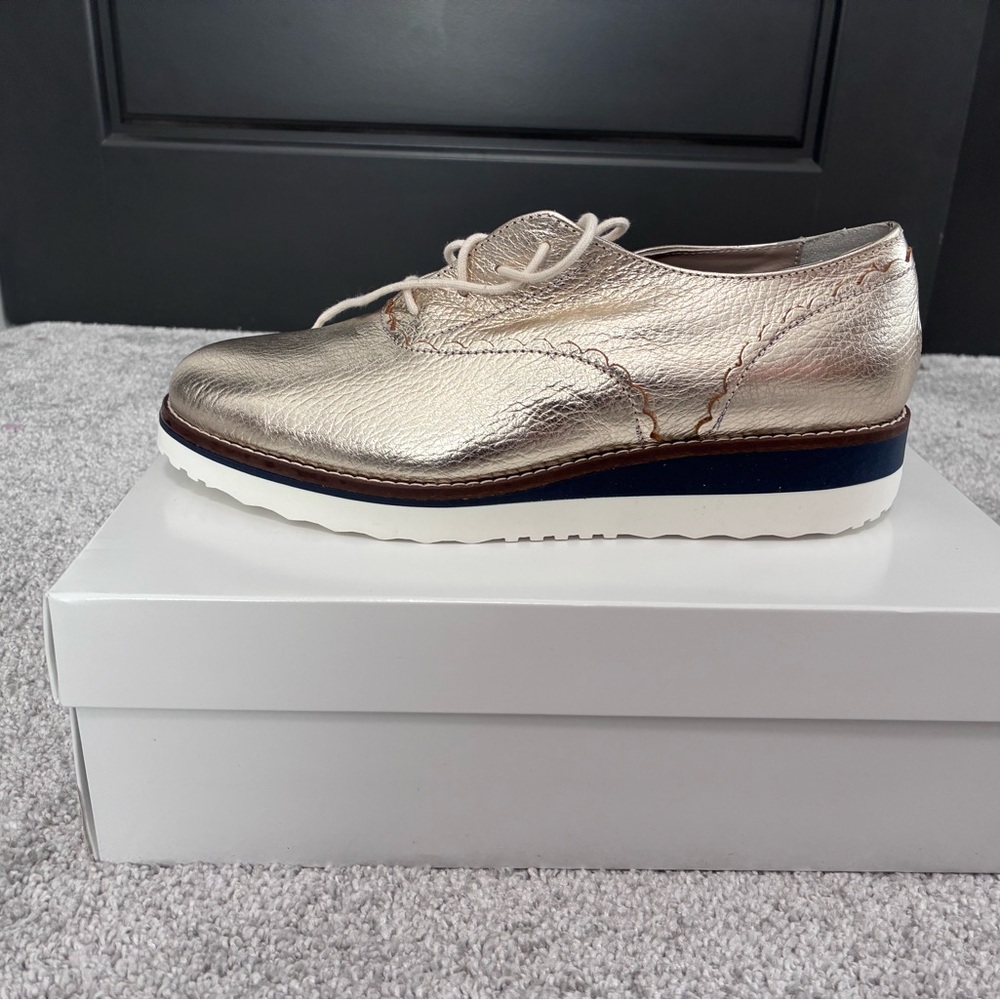 Boden Women’s Gold Platform Oxford Shoes, new with box, size 39